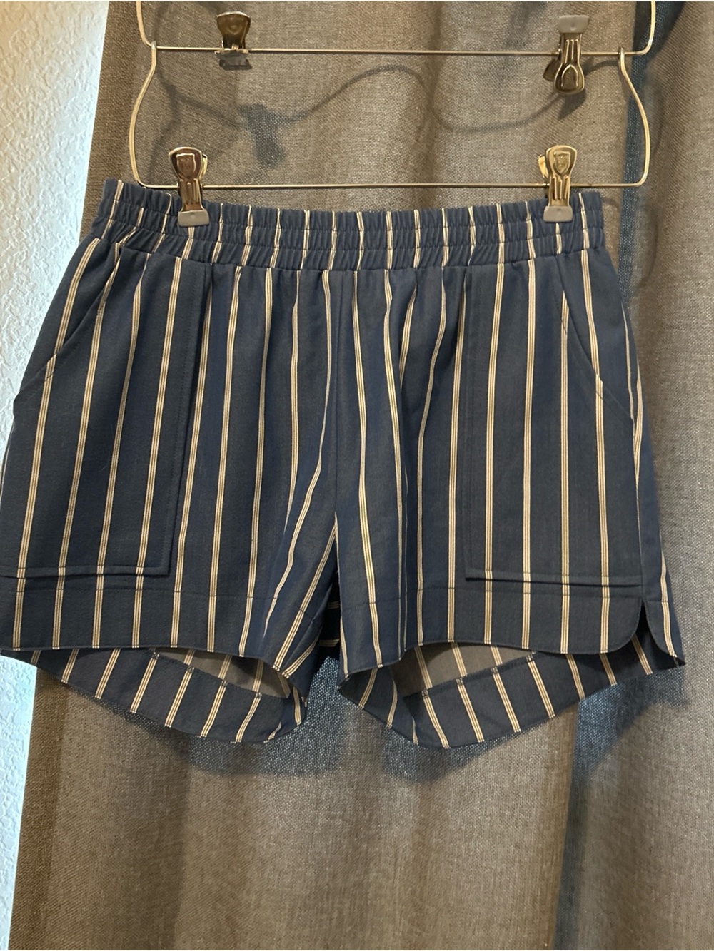 Joy Joy Navy and White Vertical-Stripe Pull-On Shorts